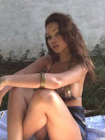 Соня Пышная Брюнетка фото 4